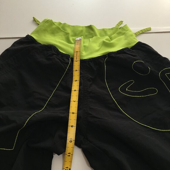 Zumba Pants Womens Small Black Joggers Cargo Fitness Gear Gym Ladies - Picture 10 of 12